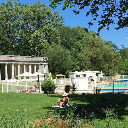 Camping 3 Etoiles - Piscine Chauffee - Vue Montagne Saint-Girons  Exterior photo
